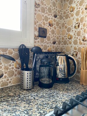 Kaffe och/eller kaffebryggare