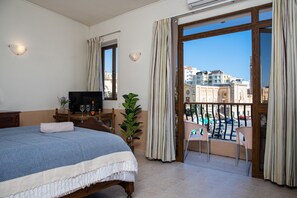 Marsascala guesthouse bedroom 1 2