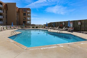 Large community pool!