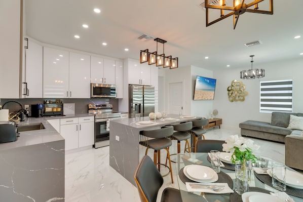 Vero Beach Vacation Rental | 3BR | 2BA | 1,600 Sq Ft | Small Step Required