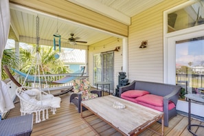 Private Deck | Gas Grill | Hammock