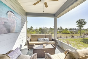 Screened Patio | Single-Story Home