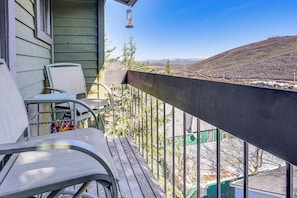 Condo Exterior | Furnished Balcony