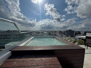 Rooftop Tub