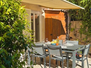 Exterior dining space