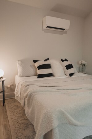King Casper Bed