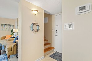 Pinnacle Port Unit a514 02