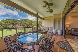 Second unit private lanai facing the golf course