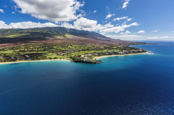The Kaanapali coastline from above