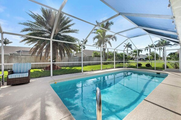Enjoy This Amazing Private Backyard with
