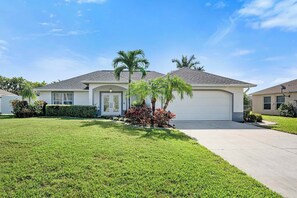 Welcome to Your Vacation Home Peaceful Paradise