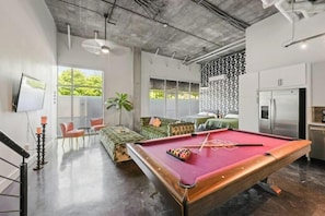 Spielezimmer