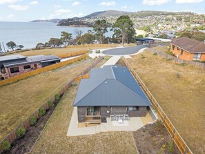 39 Home Rd Blackmans Bay Retreats Tasmania March 2025-1