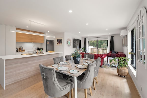 39 Home Rd Blackmans Bay Retreats Tasmania March 2025-22
