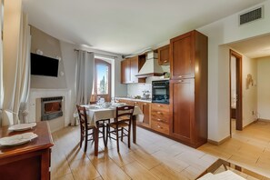 Kitchen and dining area
