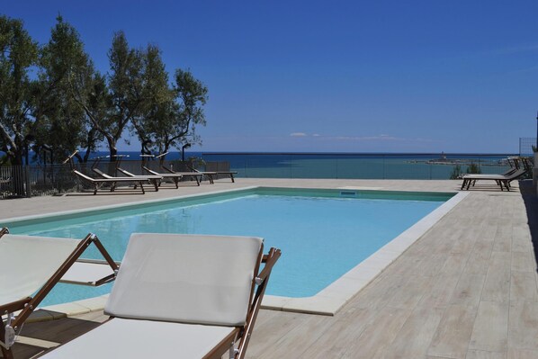 Piscine partagée
