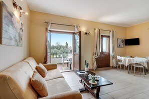 Living and dining room