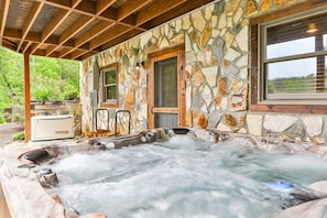 Hot tub