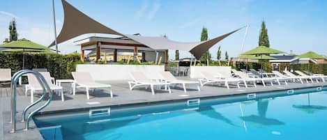 Piscine maison de vacances