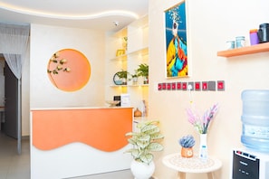 Entrance / Reception