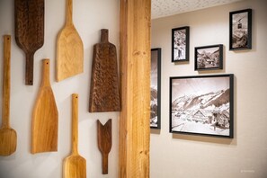 Entrance / Reception