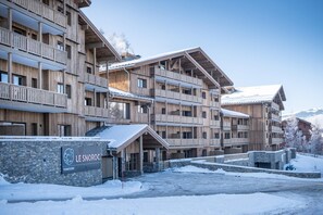 Holiday Home Exterior [winter]