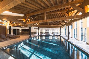 Holiday Home Swimming Pool