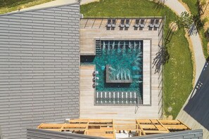 Außenseite Ferienhaus [Sommer]