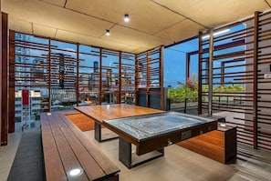 Outdoor dining