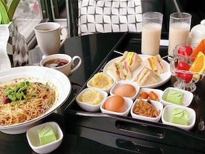 Breakfast meal