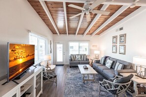 03 Living Room