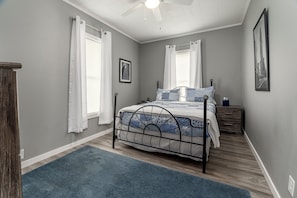 Queen in Bedroom 1