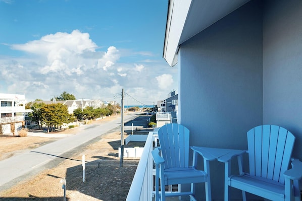 PropertyImg1