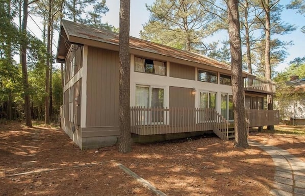 PropertyImg1