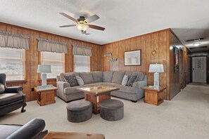 KDS4305: Coastal Dream | Living Area