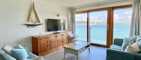 View of River Camel from the living room at 14 The Boatyard, Padstow, North Cornwall