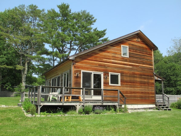Gordon's Getaway exterior