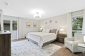 MASTER BEDROOM w/ KING BED, 82" SmartTV, privacy shades, ceiling fan, & more!