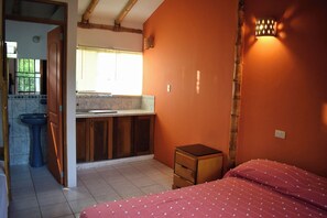 Inside the bungalow (different berd linen)