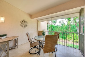 Private Lanai | Outdoor Dining Area