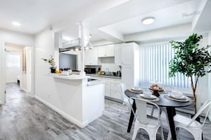 Cook up memories in a kitchen that has it all. #travelsgvcertified