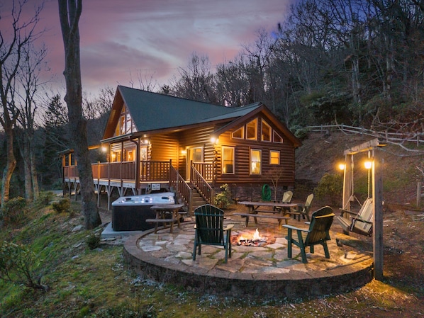 Welcome to Cardinals View Lodge!