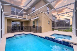 Soak up the Florida sunshine and make the most of the beautiful weather while relaxing in your private pool or grilling on the BBQ.