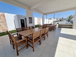 Outdoor dining