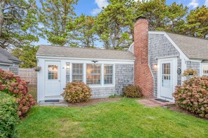 Welcome to Cottage 34 - The Duck House