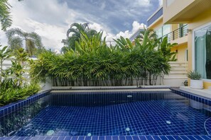 Wonderland Villa, 4 Bedrooms, With Private Pool (5571)