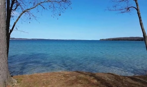 Crystal- clear, Caribbean blue Elk Lake