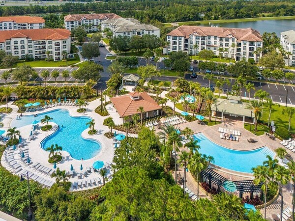5015 Stunning 3br/3.5ba Townhouse In Vista Cay #44 - Orlando, FL