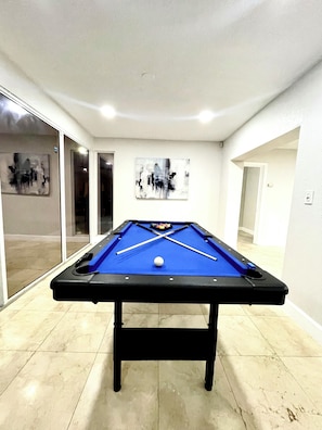 Spielezimmer