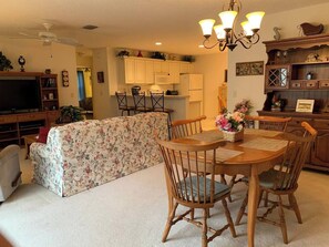 Dining Room (1)